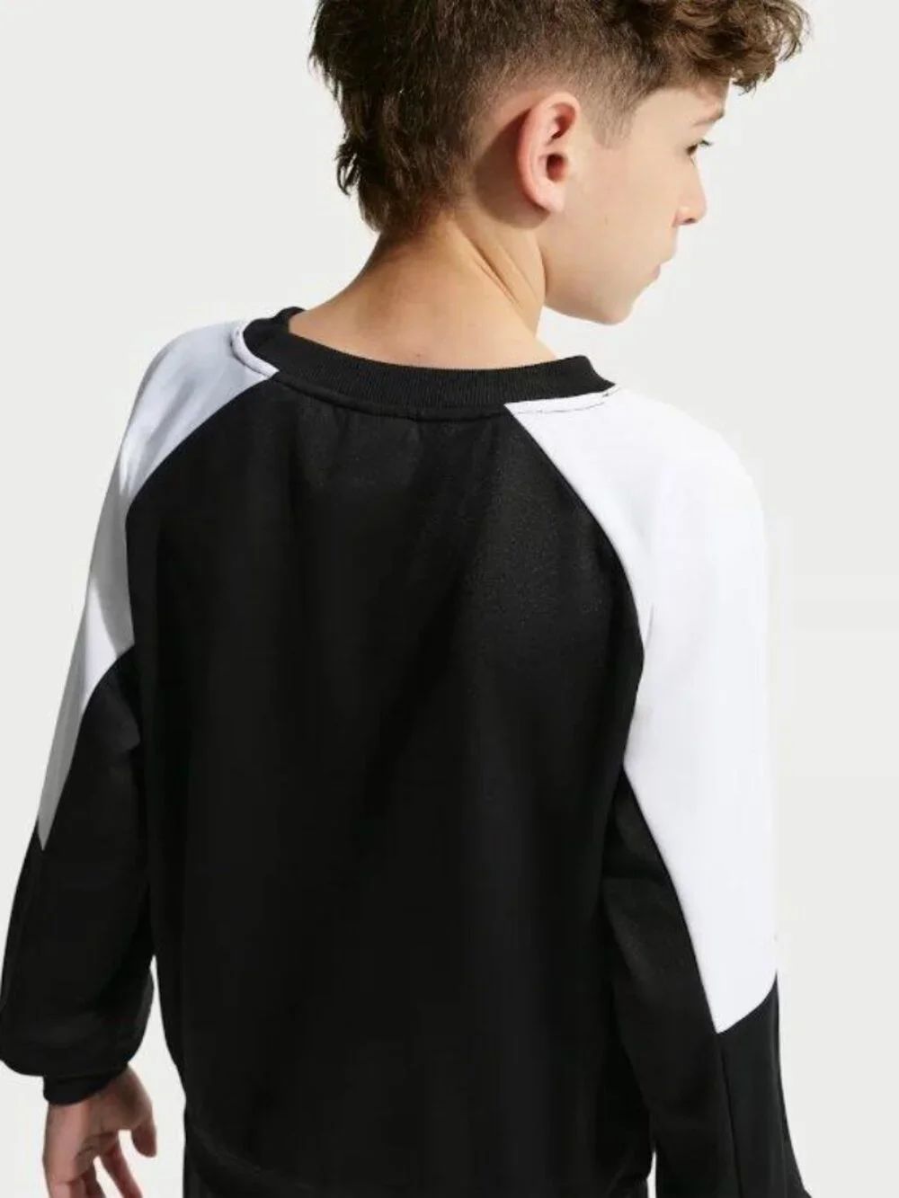 Nike Sportswear Big Kids' Tracksuit Shorts Set Black/White Medium NWT